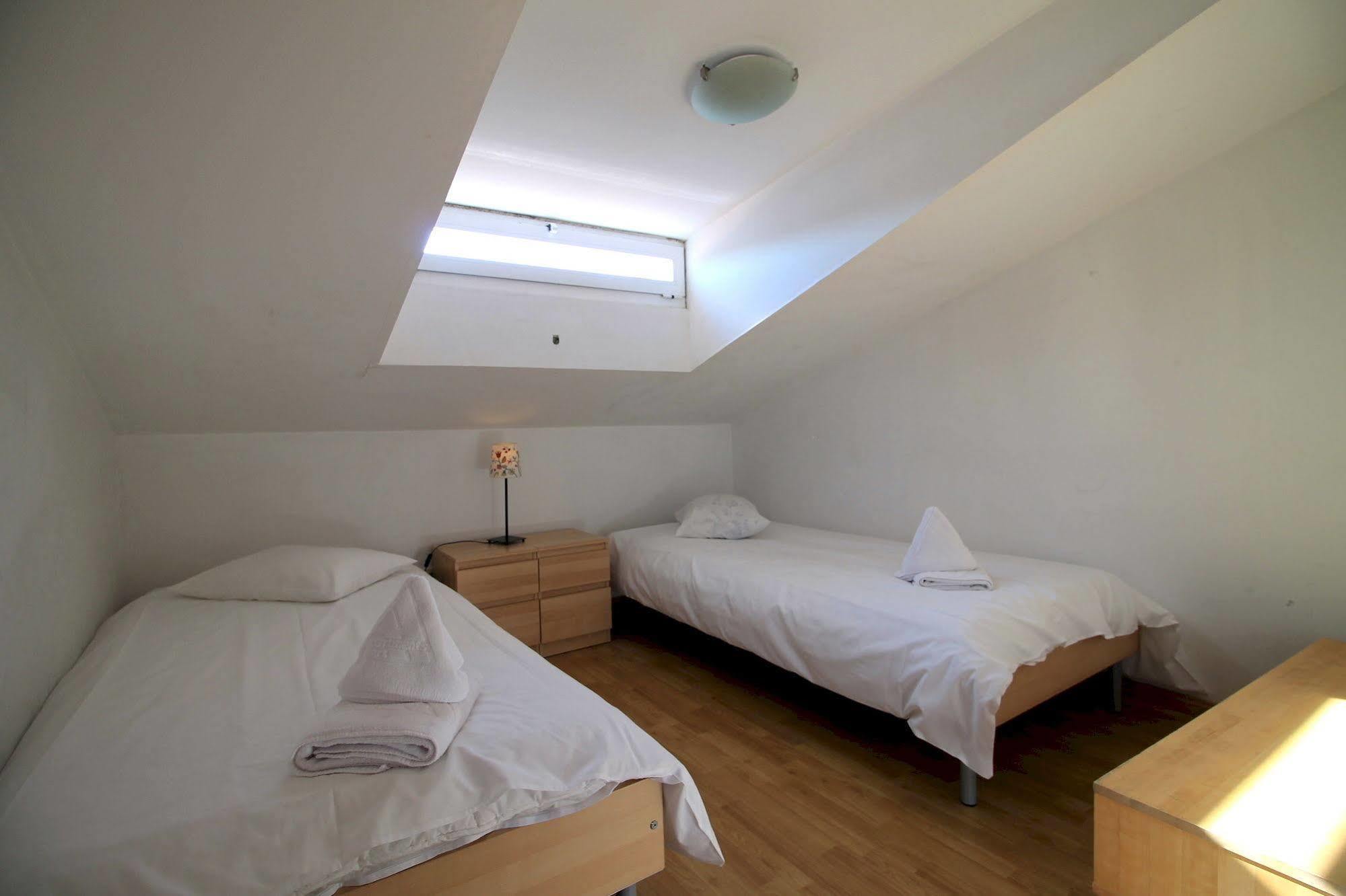 Prado Apartments Madrid Esterno foto